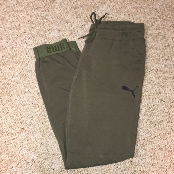 puma joggers green
